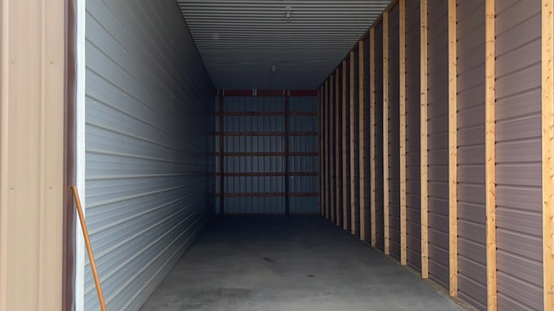 empty storage unit harrisburg sd
